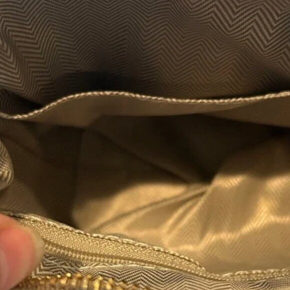 NWOT Tan Vegan Leather Bucket Bag - Picture 7 of 13